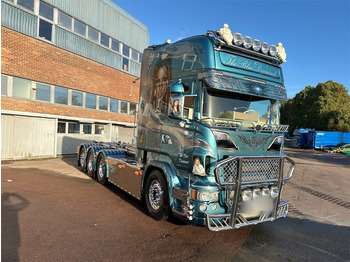 Camion ampliroll SCANIA R 560