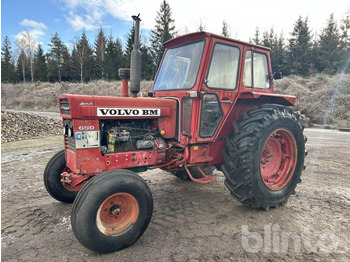 Tracteur agricole VOLVO