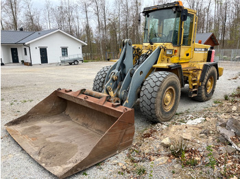 Chargeuse sur pneus VOLVO L90C
