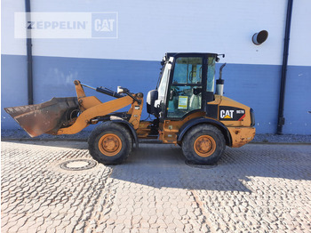 Chargeuse sur pneus CATERPILLAR