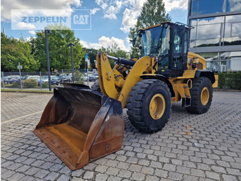Chargeuse sur pneus CATERPILLAR 938M
