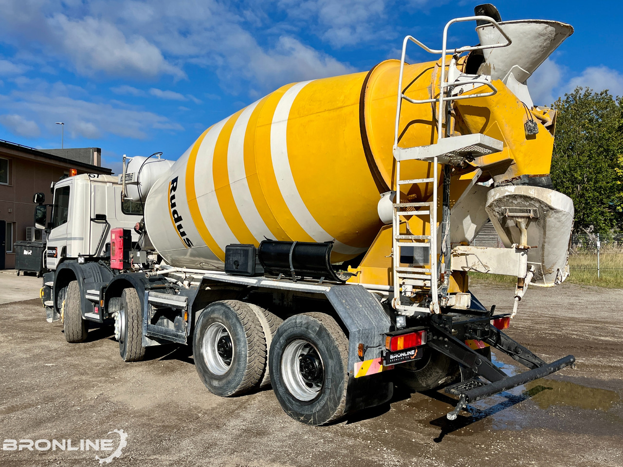 2014 Scania P360 8x4 Intermix 9m³ Concrete mixer - Camion malaxeur: photos 4 2014 Scania P360 8x4 Intermix 9m³ Concrete mixer - Camion malaxeur: photos 4