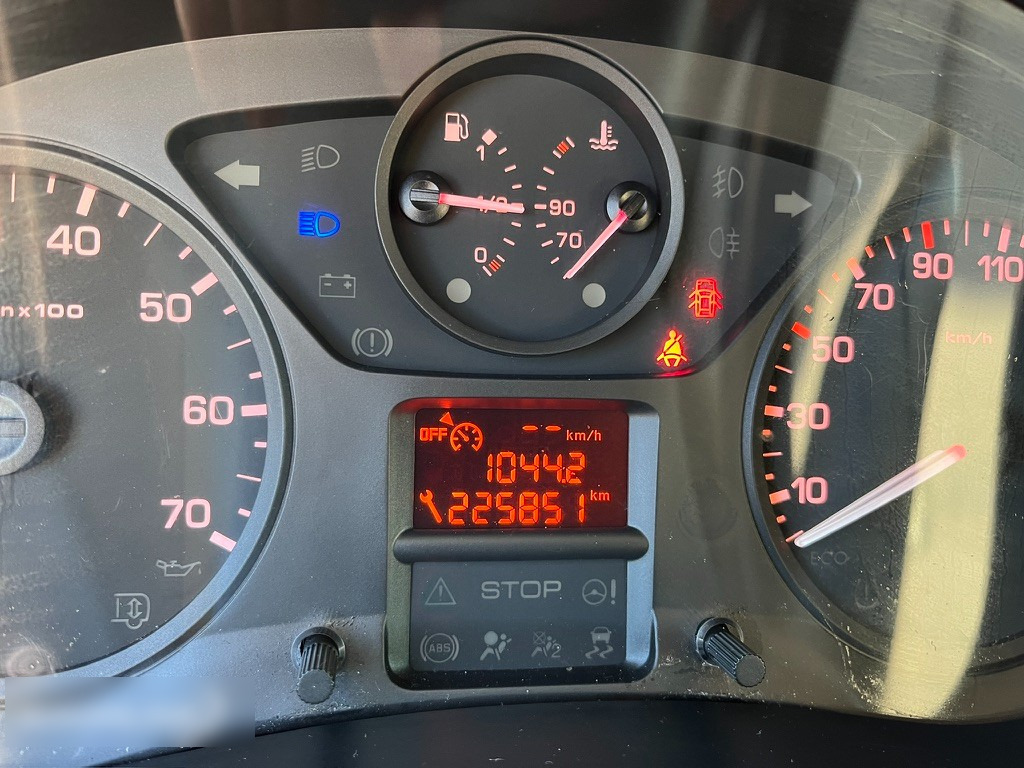 Voiture 2015 Citroën Berlingo 1.6 84kw: photos 30 Voiture 2015 Citroën Berlingo 1.6 84kw: photos 30