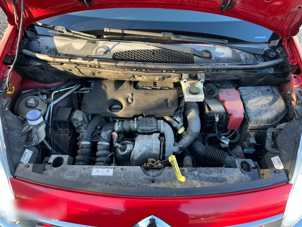 Voiture 2015 Citroën Berlingo 1.6 84kw: photos 34 Voiture 2015 Citroën Berlingo 1.6 84kw: photos 34