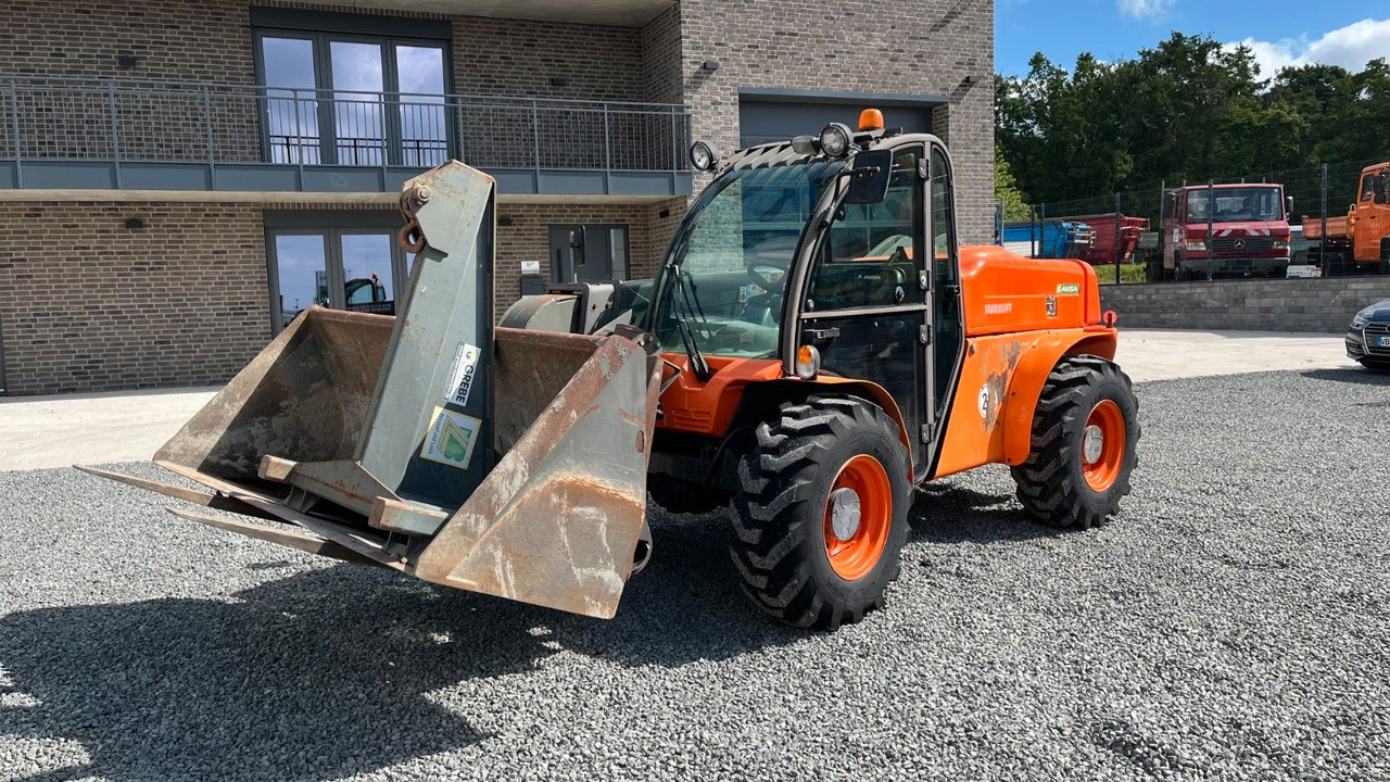 AUSA T 276 H Teleskoplader 5100 Kg - Chargeuse sur pneus: photos 2 AUSA T 276 H Teleskoplader 5100 Kg - Chargeuse sur pneus: photos 2