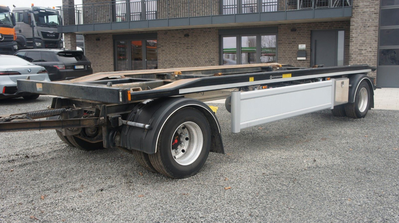 Hüffermann HAR 18.67 Abrollanhänger Doppelbereifung - Remorque ampliroll/ Multibenne: photos 2 Hüffermann HAR 18.67 Abrollanhänger Doppelbereifung - Remorque ampliroll/ Multibenne: photos 2