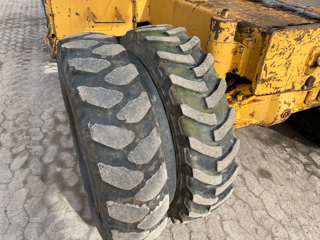 Pelle sur pneus Liebherr A 911 C A911C Umschlagbagger  Magnet-Generator: photos 12