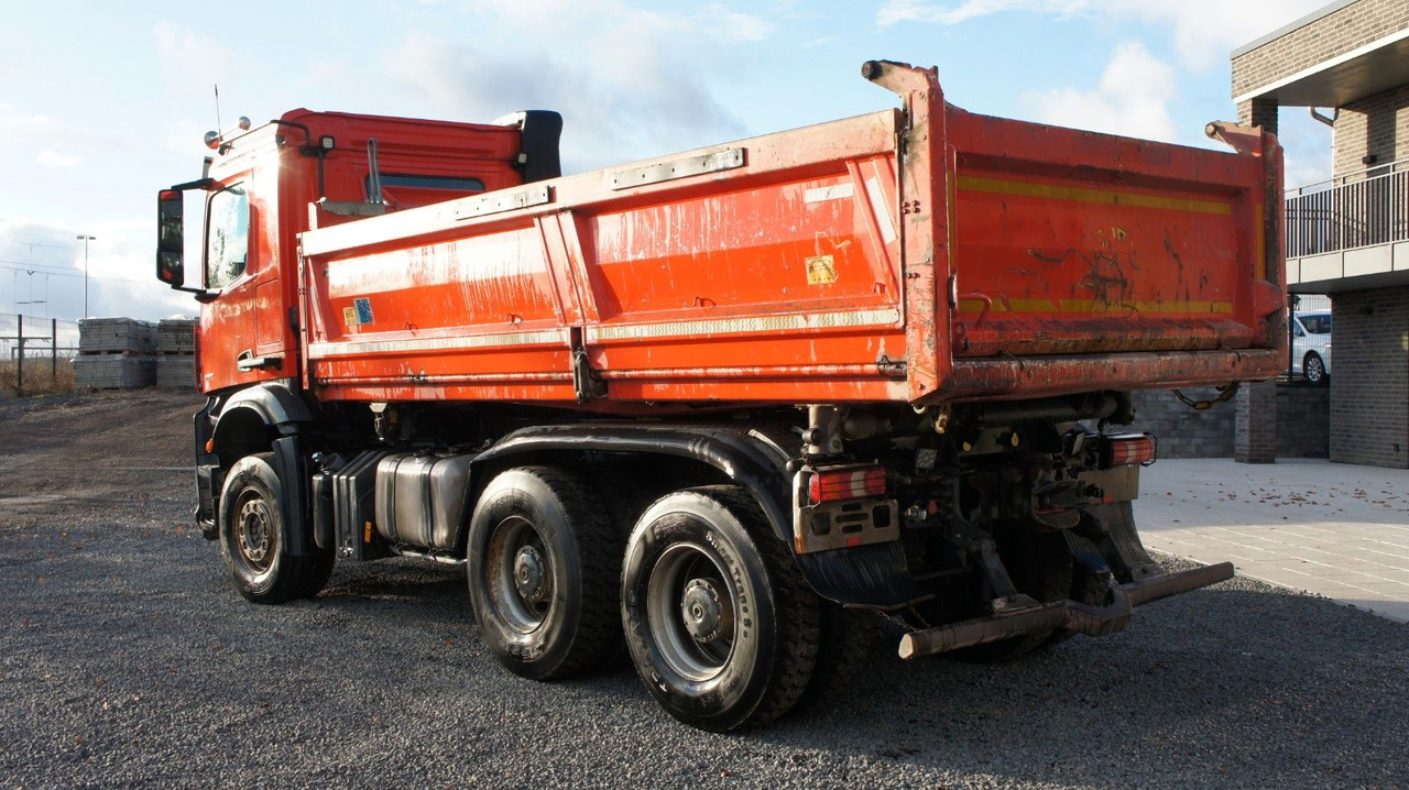 Mercedes-Benz Arocs 2653 Dreiseitenkipper Meiller Bordmatik - Camion benne: photos 5 Mercedes-Benz Arocs 2653 Dreiseitenkipper Meiller Bordmatik - Camion benne: photos 5