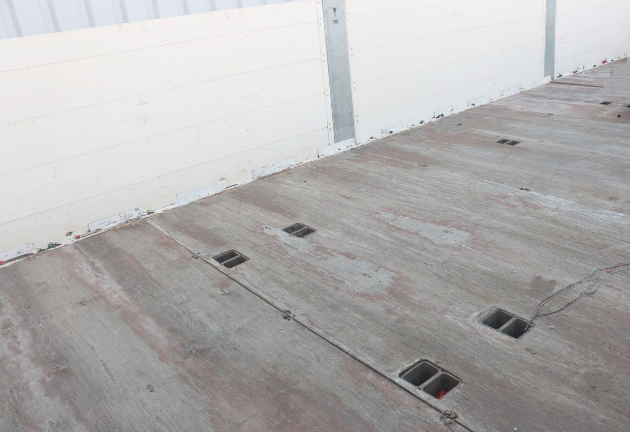 Mercedes-Benz Antos 2641L Prits. / Staplerhaltg. Stahltransp. - Camion plateau: photos 4 Mercedes-Benz Antos 2641L Prits. / Staplerhaltg. Stahltransp. - Camion plateau: photos 4