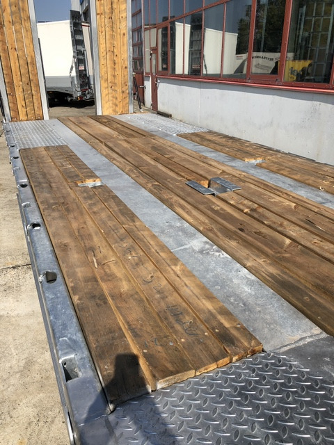 Möslein T3-6 VB F 3 Achs Tieflader- Anhänger, Verbreiterung - Remorque porte-engin surbaissée: photos 5 Möslein T3-6 VB F 3 Achs Tieflader- Anhänger, Verbreiterung - Remorque porte-engin surbaissée: photos 5