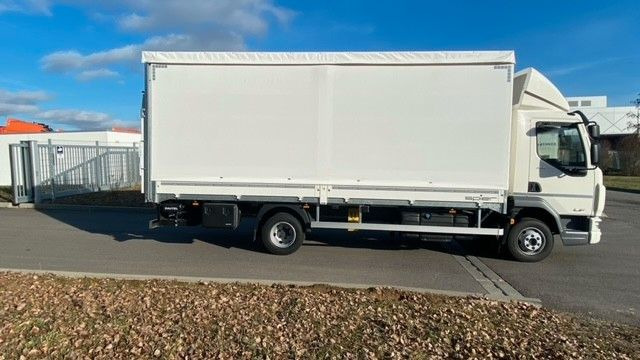 DAF LF 210 7,49t Pritsche Plane LBW - Utilitaire rideaux coulissants (PLSC): photos 4 DAF LF 210 7,49t Pritsche Plane LBW - Utilitaire rideaux coulissants (PLSC): photos 4