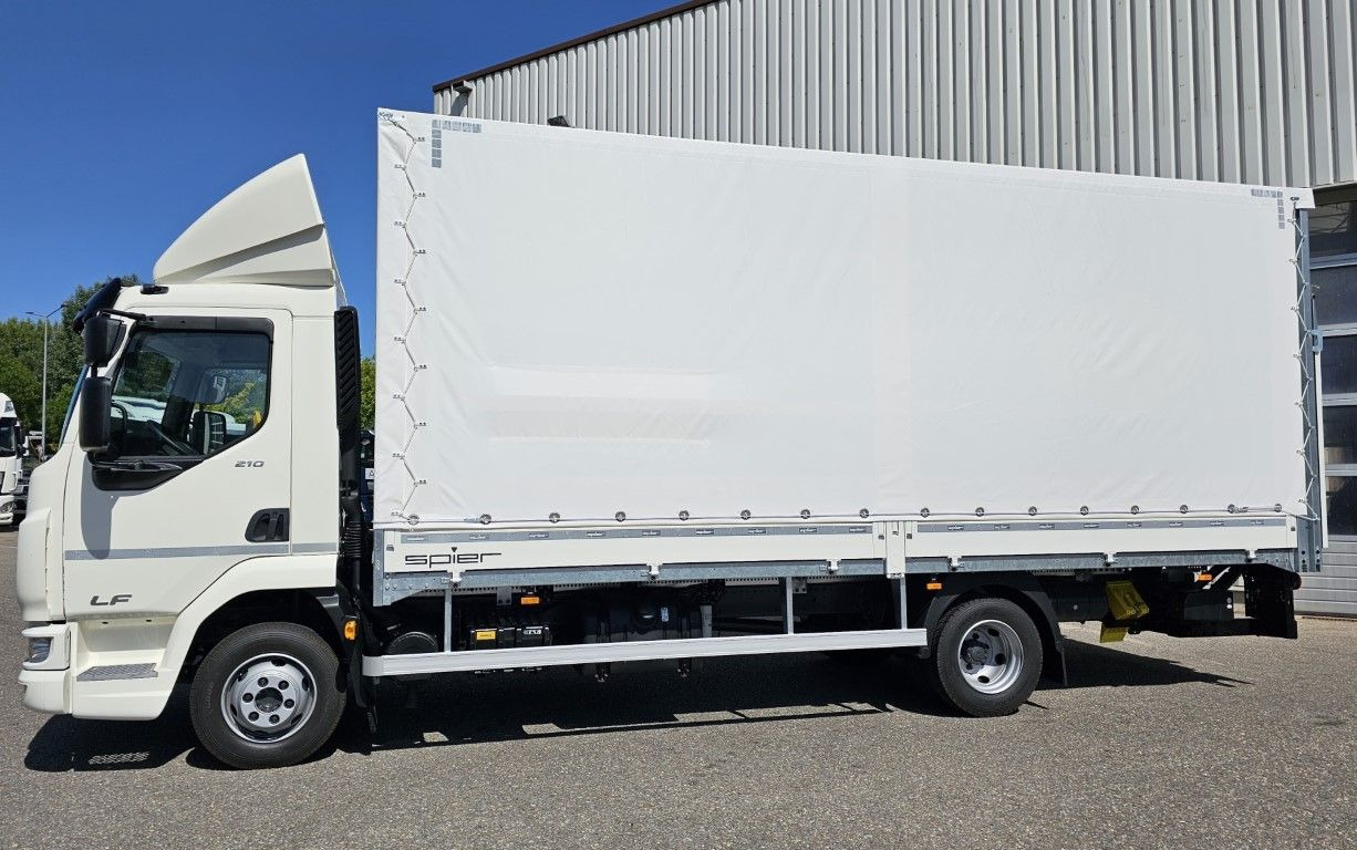 DAF LF 210 7,49t Spier Pritsche-Plane LBW Tageszulas DAF FA LF 210 08t Spier Pritsche mit LBW - Camion à rideaux coulissants: photos 5 DAF LF 210 7,49t Spier Pritsche-Plane LBW Tageszulas DAF FA LF 210 08t Spier Pritsche mit LBW - Camion à rideaux coulissants: photos 5