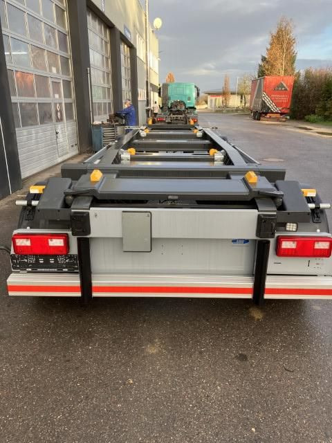 Schlittenanhänger 20 S - Remorque ampliroll/ Multibenne: photos 4 Schlittenanhänger 20 S - Remorque ampliroll/ Multibenne: photos 4