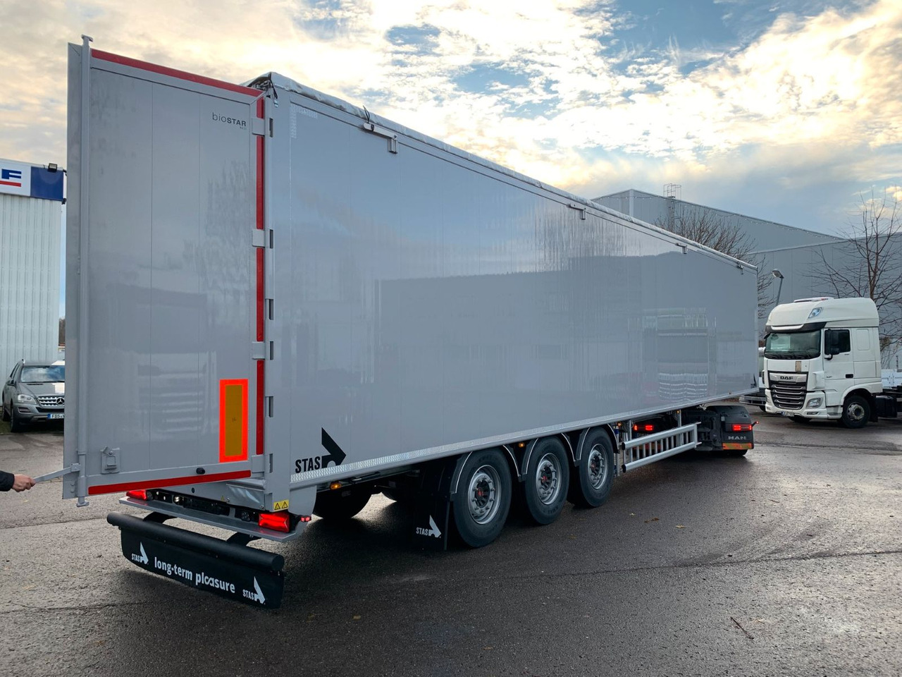 Stas Biostar 91,3 cbm - Semi-remorque à fond mouvant: photos 3 Stas Biostar 91,3 cbm - Semi-remorque à fond mouvant: photos 3