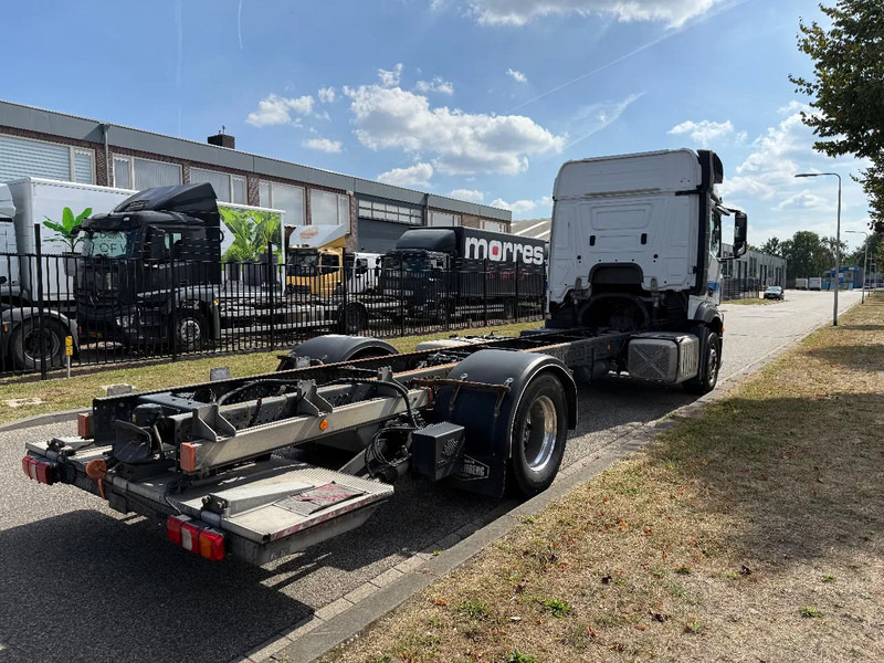 Châssis cabine Mercedes-Benz Actros 1930 2017 only 414.000 km: photos 6 Châssis cabine Mercedes-Benz Actros 1930 2017 only 414.000 km: photos 6
