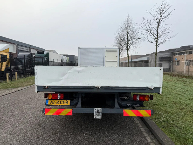 Mercedes-Benz Atego 816 2012 only 224.000 km - Camion plateau: photos 4 Mercedes-Benz Atego 816 2012 only 224.000 km - Camion plateau: photos 4
