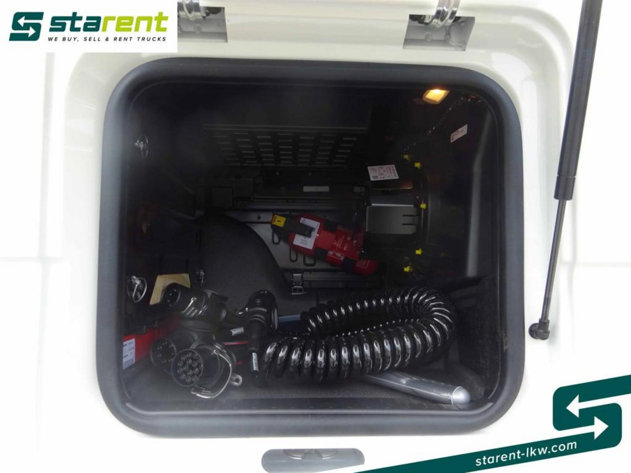 Tracteur routier MAN TGX 18.540 LL Retarder Leder Alcoa Navi MIETE: photos 12 Tracteur routier MAN TGX 18.540 LL Retarder Leder Alcoa Navi MIETE: photos 12