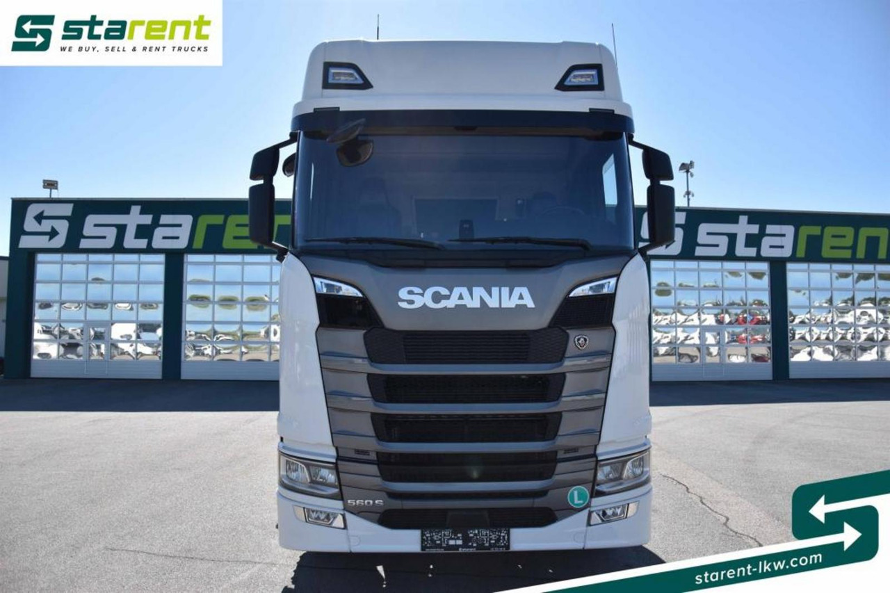 Scania S560 Retarder Navi LED-Lichter Ledersitze ACC - Tracteur routier: photos 2 Scania S560 Retarder Navi LED-Lichter Ledersitze ACC - Tracteur routier: photos 2