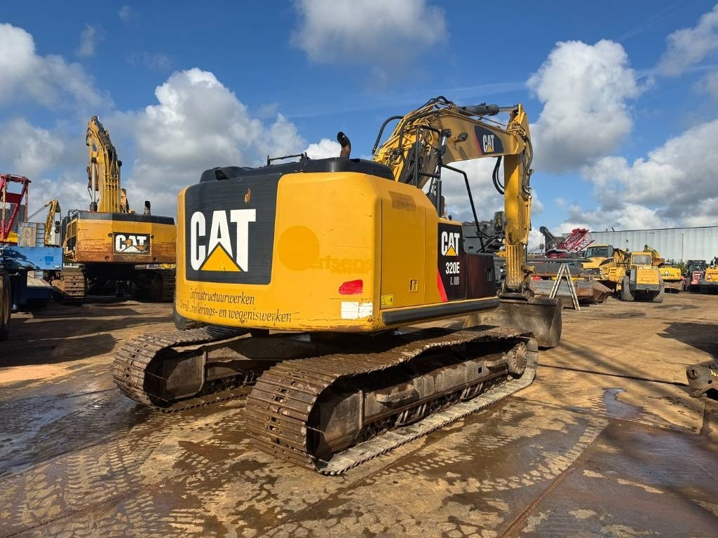 CAT 320 EL RR - Pelle sur chenille: photos 5 CAT 320 EL RR - Pelle sur chenille: photos 5