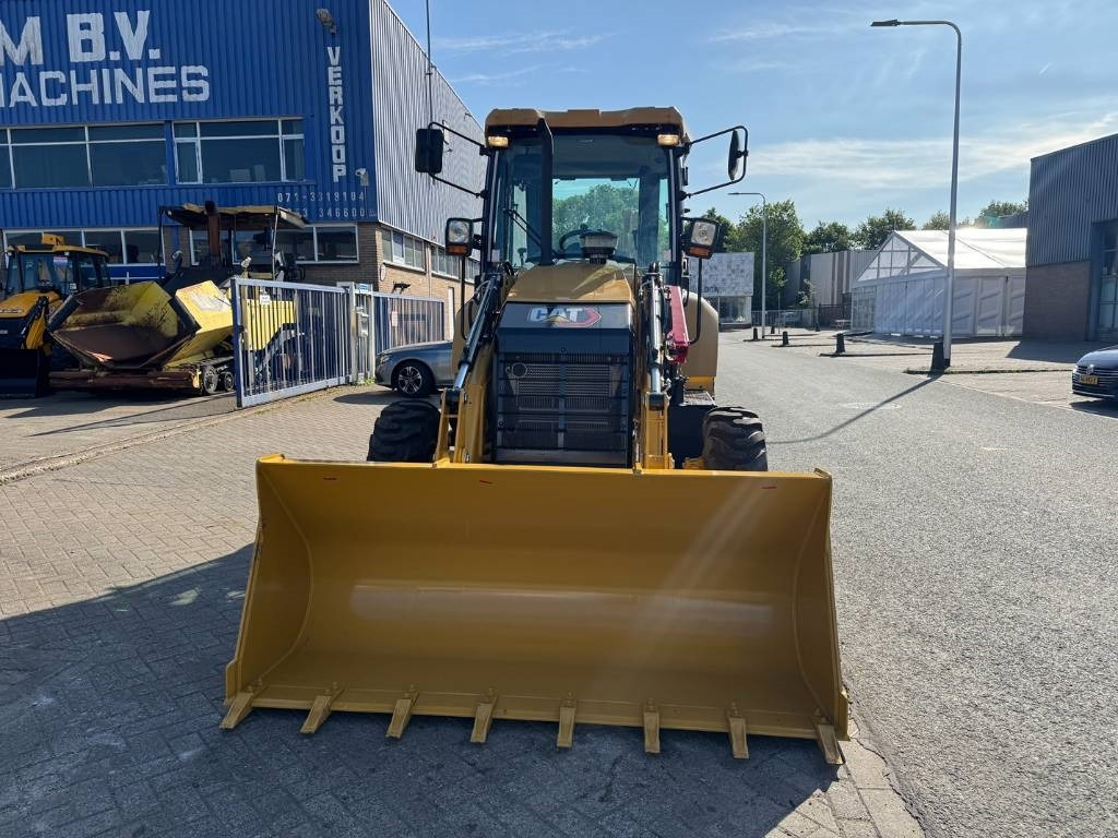 Tractopelle CAT 424 4X4 ( UNUSED ): photos 7