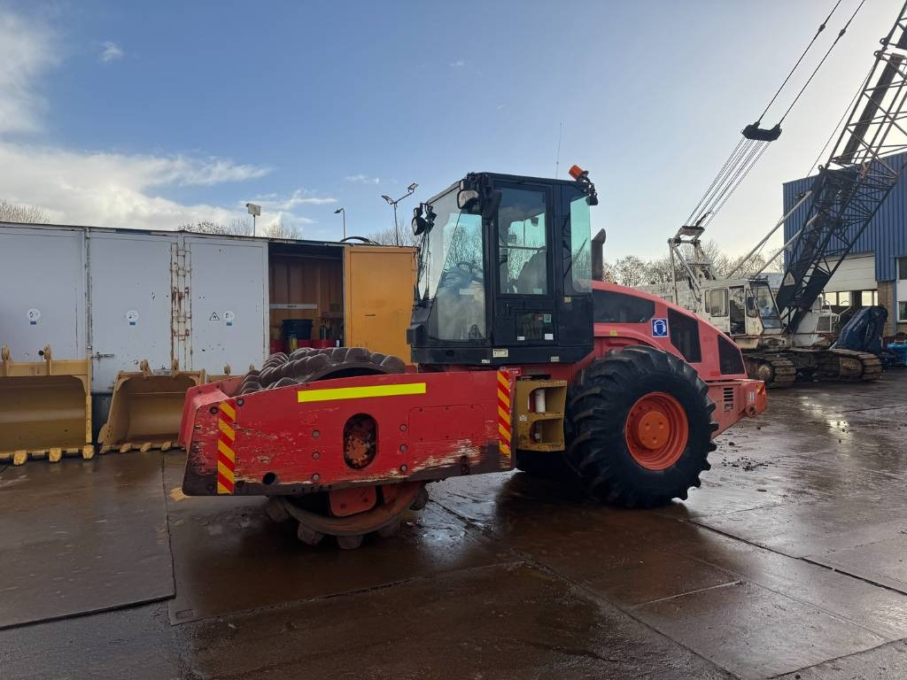 CAT CP 74 - Compacteur à pieds de mouton/ Monocylindre: photos 2 CAT CP 74 - Compacteur à pieds de mouton/ Monocylindre: photos 2