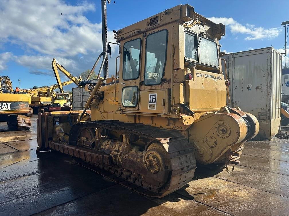 CAT D6D with winch - Bulldozer: photos 3 CAT D6D with winch - Bulldozer: photos 3