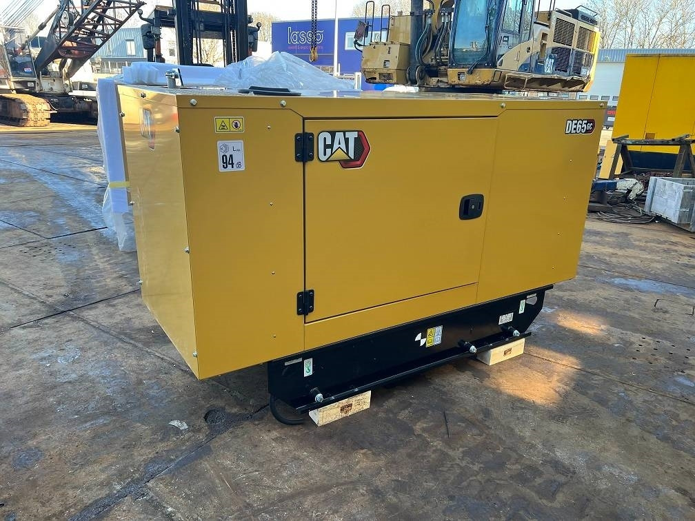 CAT DE 65 GC 65KVA (UNUSED) - Groupe électrogène: photos 3 CAT DE 65 GC 65KVA (UNUSED) - Groupe électrogène: photos 3