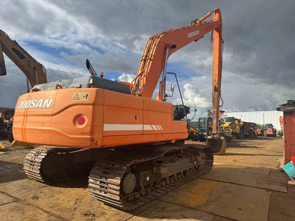 Doosan DX 300 LC ( 4.690 original hours 18M long reach ) - Pelle: photos 5 Doosan DX 300 LC ( 4.690 original hours 18M long reach ) - Pelle: photos 5