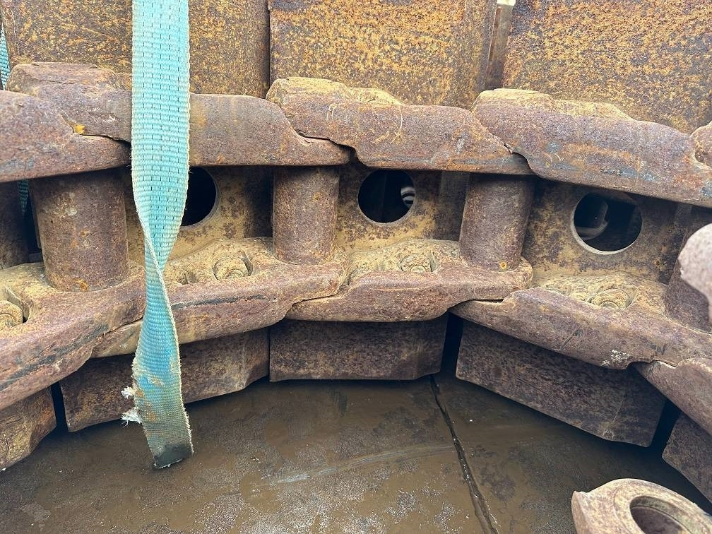 Hitachi ZX 870 tracks - Chenille pour Engins de chantier: photos 2 Hitachi ZX 870 tracks - Chenille pour Engins de chantier: photos 2