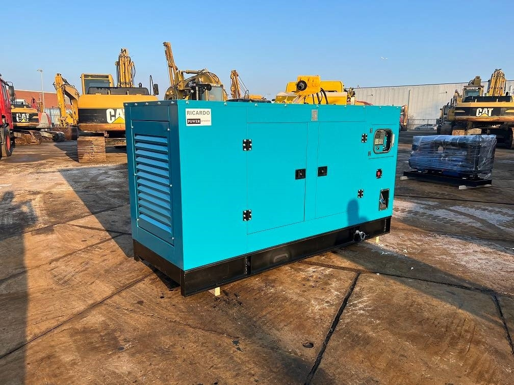 Ricardo 150KVA (120KW) SILENT GENERATOR 3 PHASE 50HZ 400V - Groupe électrogène: photos 1 Ricardo 150KVA (120KW) SILENT GENERATOR 3 PHASE 50HZ 400V - Groupe électrogène: photos 1