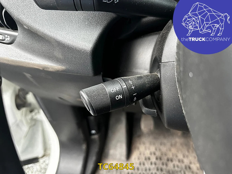 Fourgon utilitaire Fiat Doblò 1.4i PETROL / CNG: photos 6