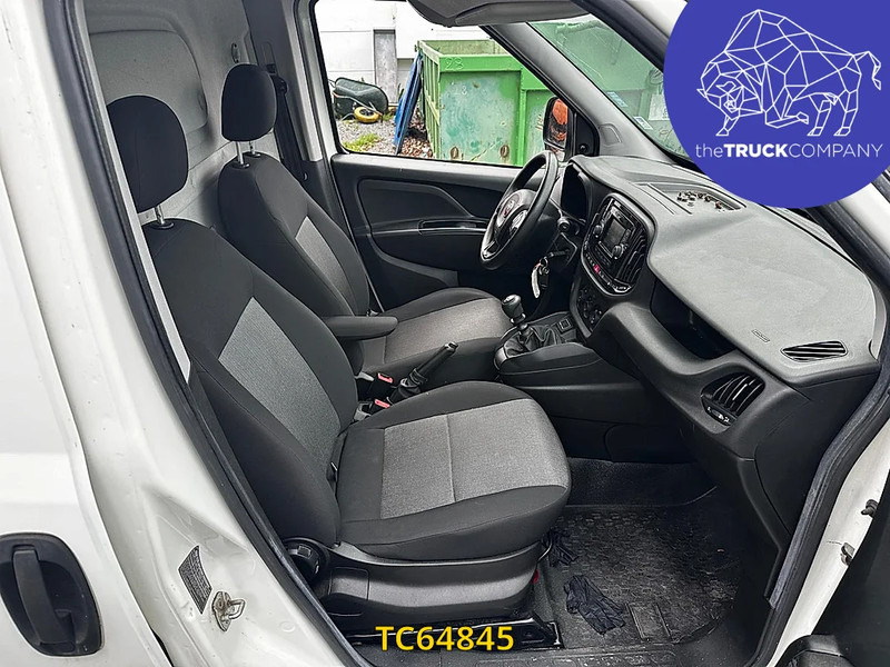 Fourgon utilitaire Fiat Doblò 1.4i PETROL / CNG: photos 16