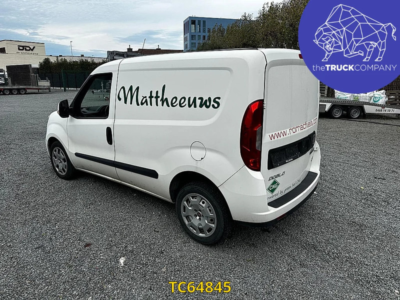 Fourgon utilitaire Fiat Doblò 1.4i PETROL / CNG: photos 20