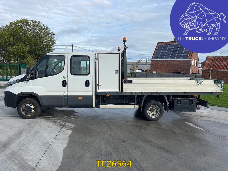 Iveco Daily 35-150 - Utilitaire plateau: photos 2 Iveco Daily 35-150 - Utilitaire plateau: photos 2