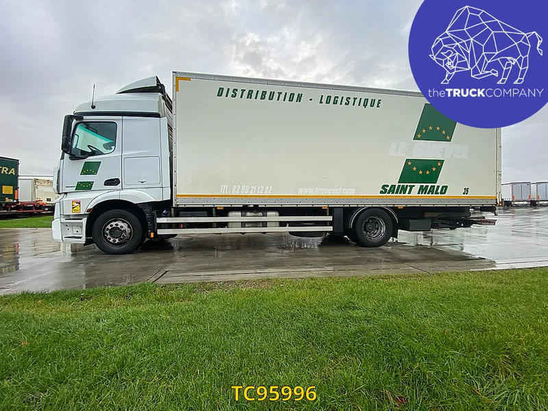 Mercedes-Benz Actros 1832 - Camion fourgon: photos 2 Mercedes-Benz Actros 1832 - Camion fourgon: photos 2