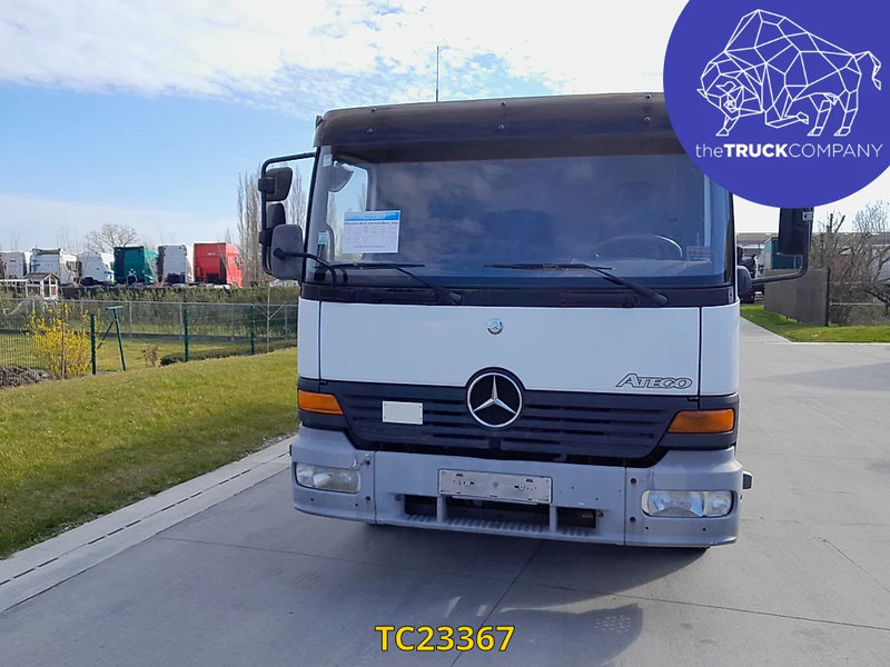 Mercedes-Benz Atego 1217 - Camion porte-conteneur/ Caisse mobile: photos 2 Mercedes-Benz Atego 1217 - Camion porte-conteneur/ Caisse mobile: photos 2