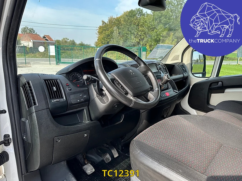 Fourgon utilitaire Peugeot Boxer L3H2: photos 15