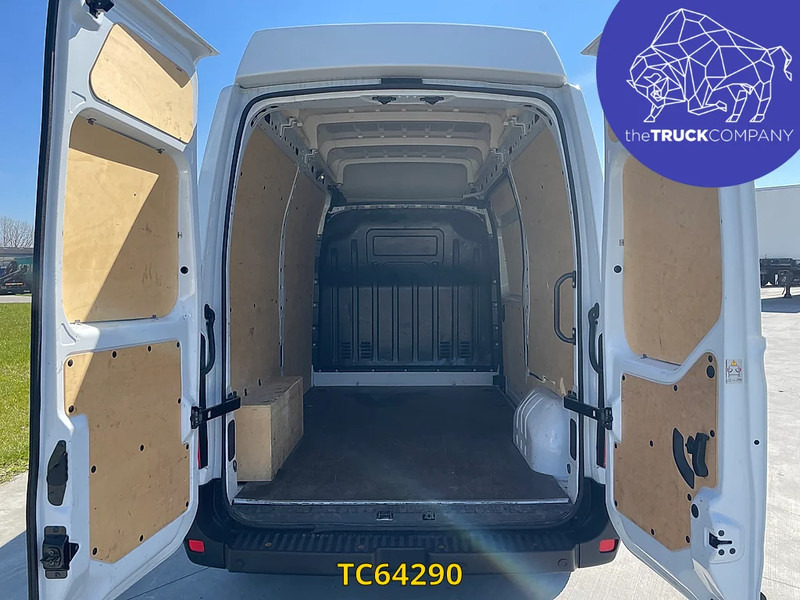 Fourgon utilitaire Renault Master 135: photos 9 Fourgon utilitaire Renault Master 135: photos 9