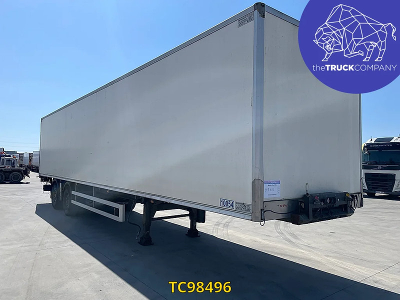 Renders - Semi-remorque fourgon: photos 1 Renders - Semi-remorque fourgon: photos 1