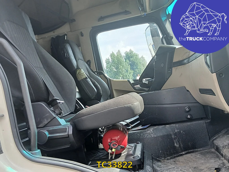 Tracteur routier Mercedes-Benz Actros 1843: photos 8