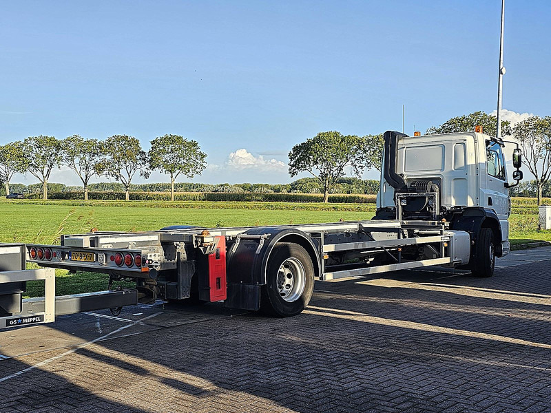 DAF CF 410 20FT TANKCONTAINER - Camion porte-conteneur/ Caisse mobile: photos 3 DAF CF 410 20FT TANKCONTAINER - Camion porte-conteneur/ Caisse mobile: photos 3