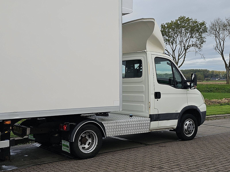 Iveco Daily 40C18 - Utilitaire frigorifique: photos 3 Iveco Daily 40C18 - Utilitaire frigorifique: photos 3
