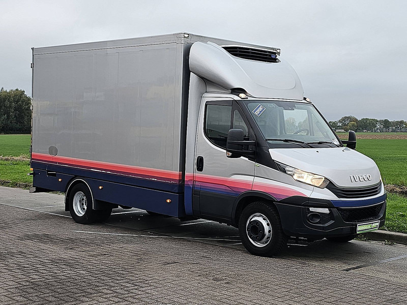 Iveco Daily 70C18 CARRIER MEATRAILS - Utilitaire frigorifique: photos 5 Iveco Daily 70C18 CARRIER MEATRAILS - Utilitaire frigorifique: photos 5