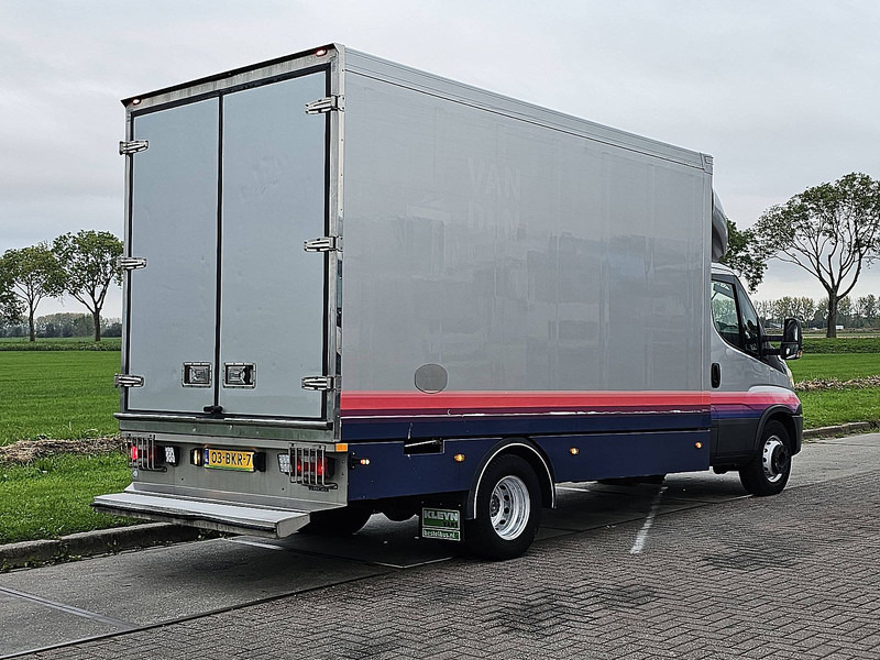Iveco Daily 70C18 CARRIER MEATRAILS - Utilitaire frigorifique: photos 3 Iveco Daily 70C18 CARRIER MEATRAILS - Utilitaire frigorifique: photos 3