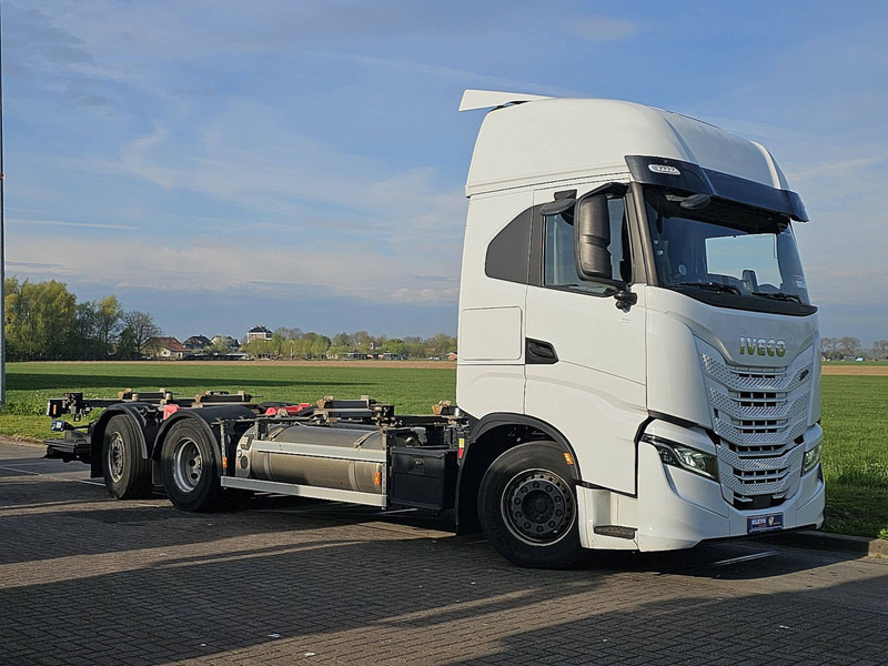Iveco S-WAY AS260S46 LNG INT. STEERAXLE - Camion porte-conteneur/ Caisse mobile: photos 5 Iveco S-WAY AS260S46 LNG INT. STEERAXLE - Camion porte-conteneur/ Caisse mobile: photos 5