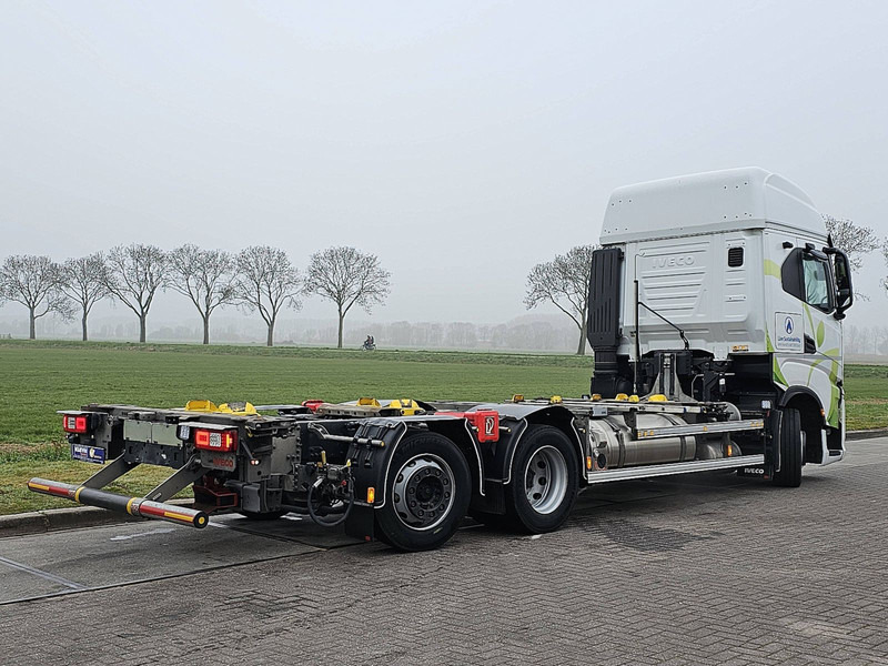 Iveco S-WAY AS260S46 LNG INT. STEERAXLE - Camion porte-conteneur/ Caisse mobile: photos 3 Iveco S-WAY AS260S46 LNG INT. STEERAXLE - Camion porte-conteneur/ Caisse mobile: photos 3