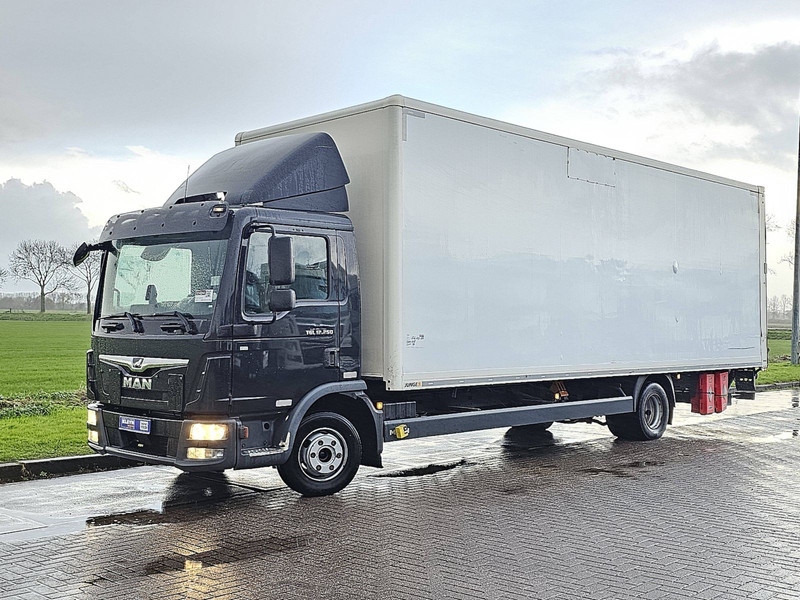 MAN 12.250 TGL BL MANUAL TAILLIFT - Camion fourgon: photos 2 MAN 12.250 TGL BL MANUAL TAILLIFT - Camion fourgon: photos 2