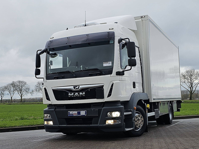 MAN 12.250 TGM LX HEATER 2T LIFT - Camion fourgon: photos 1 MAN 12.250 TGM LX HEATER 2T LIFT - Camion fourgon: photos 1