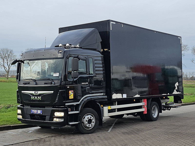 MAN 12.290 TGM LX LIFT 55 TKM - Camion fourgon: photos 2 MAN 12.290 TGM LX LIFT 55 TKM - Camion fourgon: photos 2