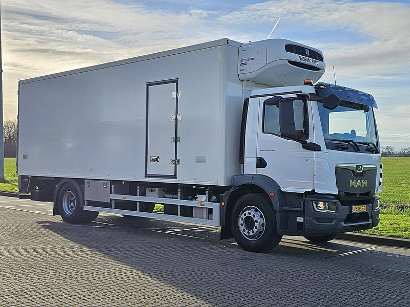 MAN 18.250 TGM BI-TEMP TAILLIFT - Camion frigorifique: photos 5 MAN 18.250 TGM BI-TEMP TAILLIFT - Camion frigorifique: photos 5